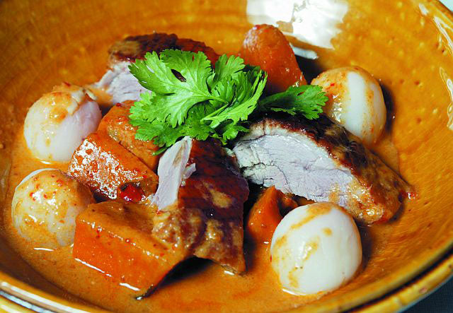 Red Duck Curry